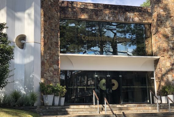 La intendencia adquirió el Convention Center de Arcobaleno