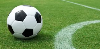 En 57 años de vida Kennedy llega por primera vez al círculo de privilegio de Liga Mayor