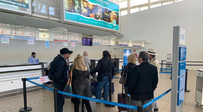 Aerolíneas Argentinas fue condenada a pagar deudas salariales a tres exempleados