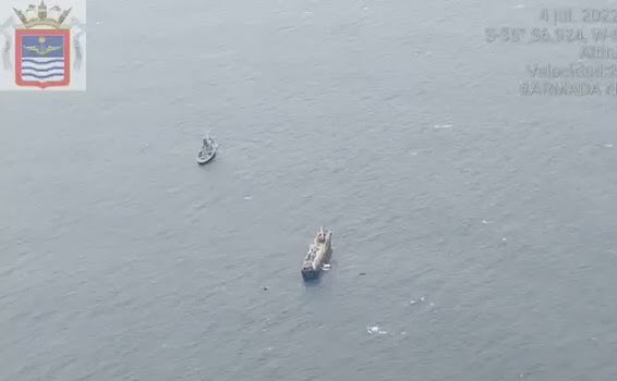 Armada detuvo a un barco chino en aguas territoriales uruguayas