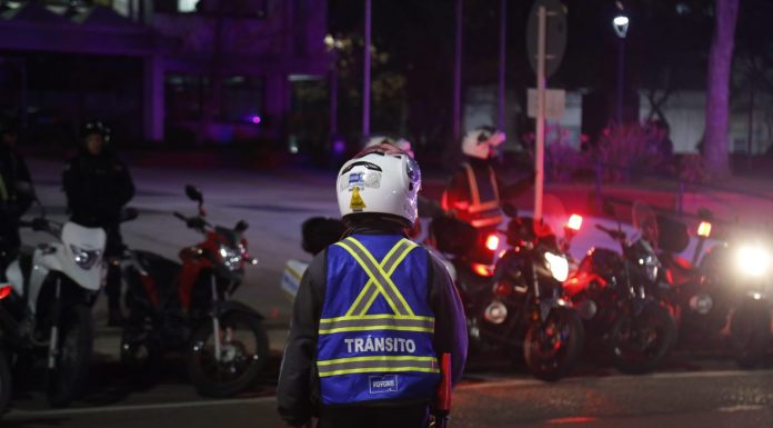 Corte y desvío de tránsito en avenida Aparicio Saravia