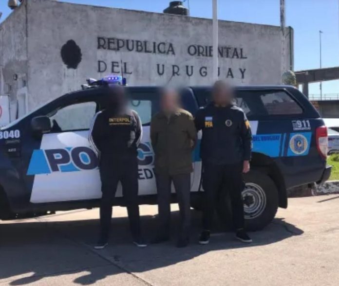 extraditado