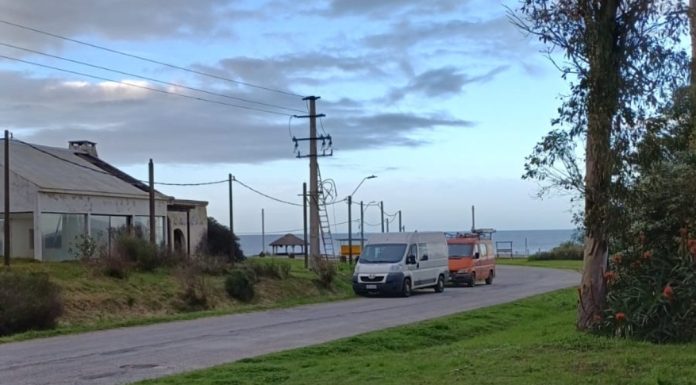 Vecinos de Balneario Bella Vista reclaman por constantes cortes y microcortes de energía eléctrica